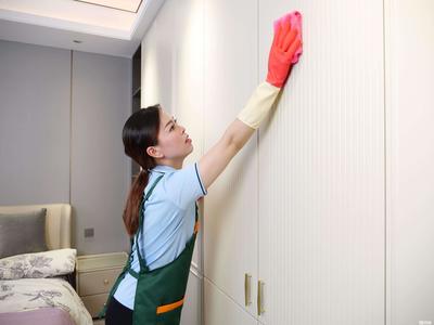 保潔、空調清洗上門服務、公司保潔、油煙機清洗、開荒保潔、擦玻璃、窗簾清洗